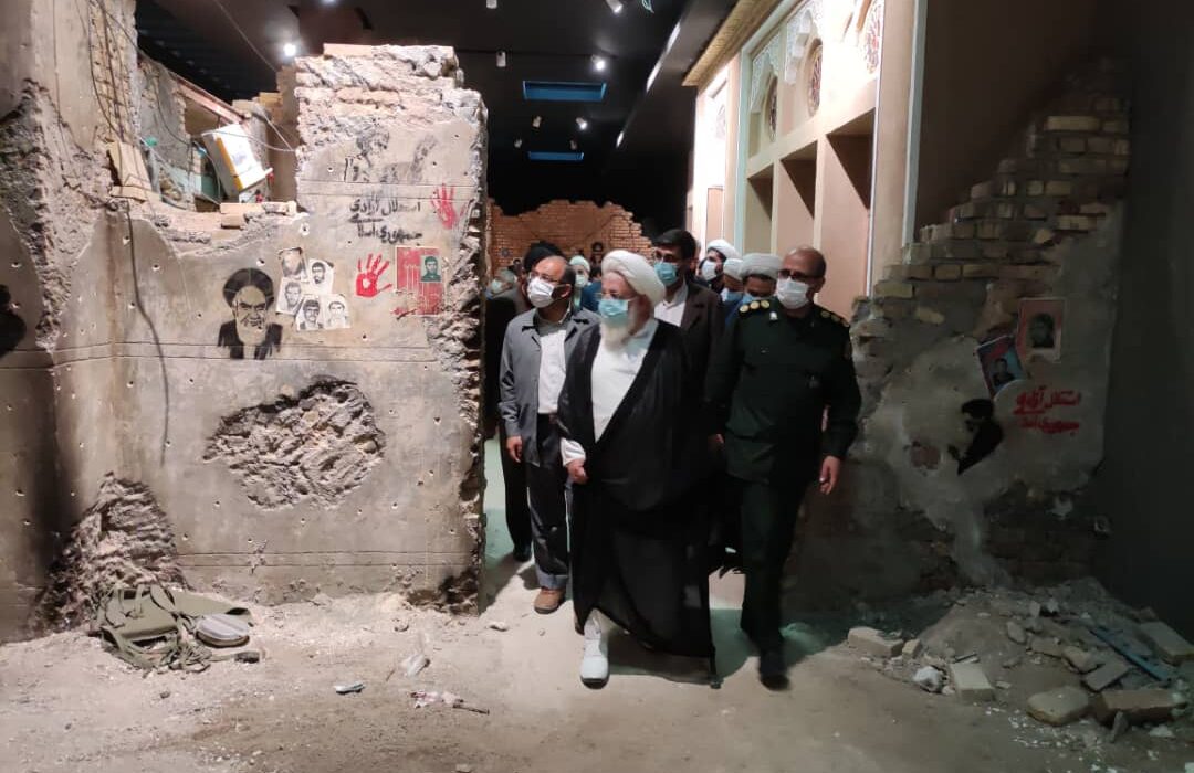 تصاویر | بازدید آیت الله ناصری موزه دفاع مقدس استان