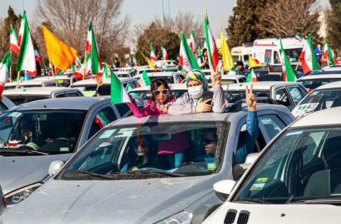 قدردانی امام‌جمعه یزد از حضور مردم در راهپیمایی خودرویی ۲۲ بهمن