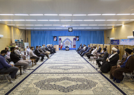 جبهه فرهنگی انقلاب برای اجرای بیانیه گام دوم انقلاب طرح ارائه دهد