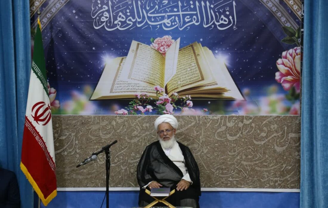 لزوم گسترش فعالیت های قرآنی در مساجد و مدارس