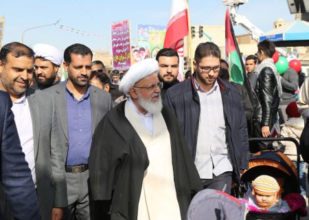 حضور پرشور مردم دارالعباده یزد در راهپیمایی ۲۲ بهمن