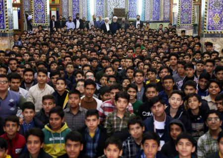 حضور و سخنرانی آیت الله ناصری در جمع دانش آموزان مدرسه معارف شهید مطهری