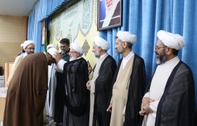 تصاویر مراسم جشن تلبس 12 نفر از طلاب یزد