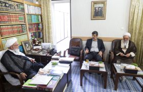 دیدار دکتر بابایی استاندار منتخب با نماینده ولی فقیه در استان یزد