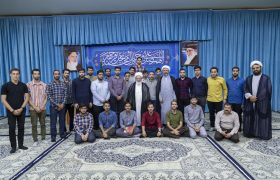 دیدار تشکل های فرهنگی دانشگاه یزد با نماینده ولی فقیه