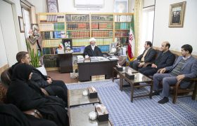 دیدار کارمندان ثبت احوال با آیت الله ناصری