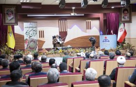 جلسه تفسیر قرآن کریم حضرت آیت الله ناصری با حضور مدیران استان