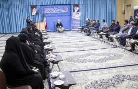 دیدار کارشناسان مراکز بهداشت با امام جمعه یزد