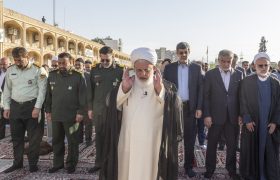 اقامه نماز عید سعید فطر به امامت حضرت آیت الله ناصری