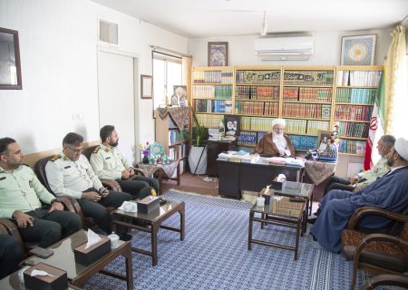 قدردانی امام جمعه یزد از خدمات نیروی انتظامی در ایام عید نوروز