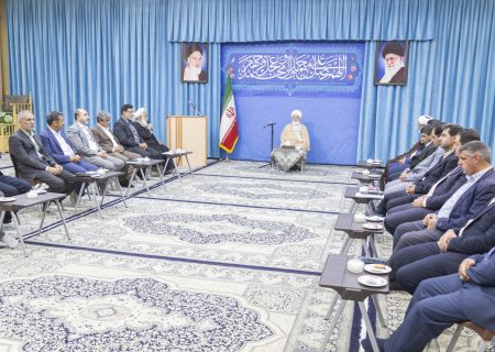 دغدغه اصلی امام(ره) کمک به محرومین بود/چاره ساز ناامیدان باشیم