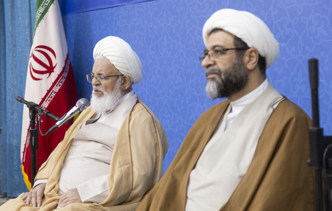 حوزه علمیه برای حل آسیب های اجتماعی راهکار بدهد