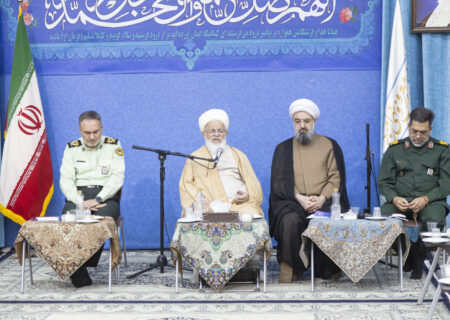 از تأثیرات فضای مجازی بر جامعه غافل نباشیم