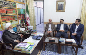 دیدار معاون وزیر راه و شهرسازی و مدیرعامل شرکت بازآفرینی شهری با امام جمعه یزد