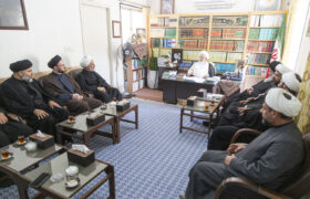 دیدار مدیر حوزه علمیه شهرکرد با امام جمعه یزد