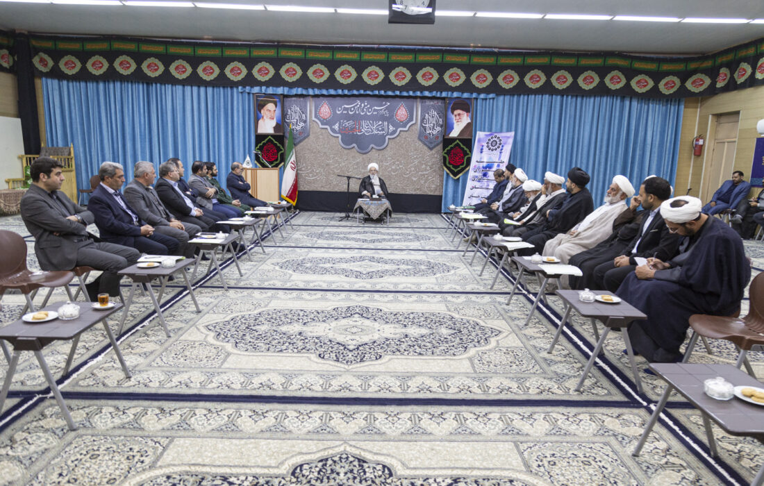 وحدت ملی و مقابله با تهاجم فرهنگی دشمن، اولویت امروز جامعه است