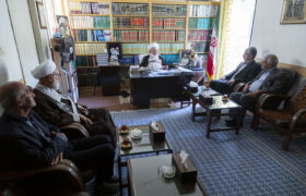 دیدار معاون هماهنگی امور اقتصادی و گردشگری استانداری و نایب رئیس کمیسیون صنعت با امام جمعه یزد