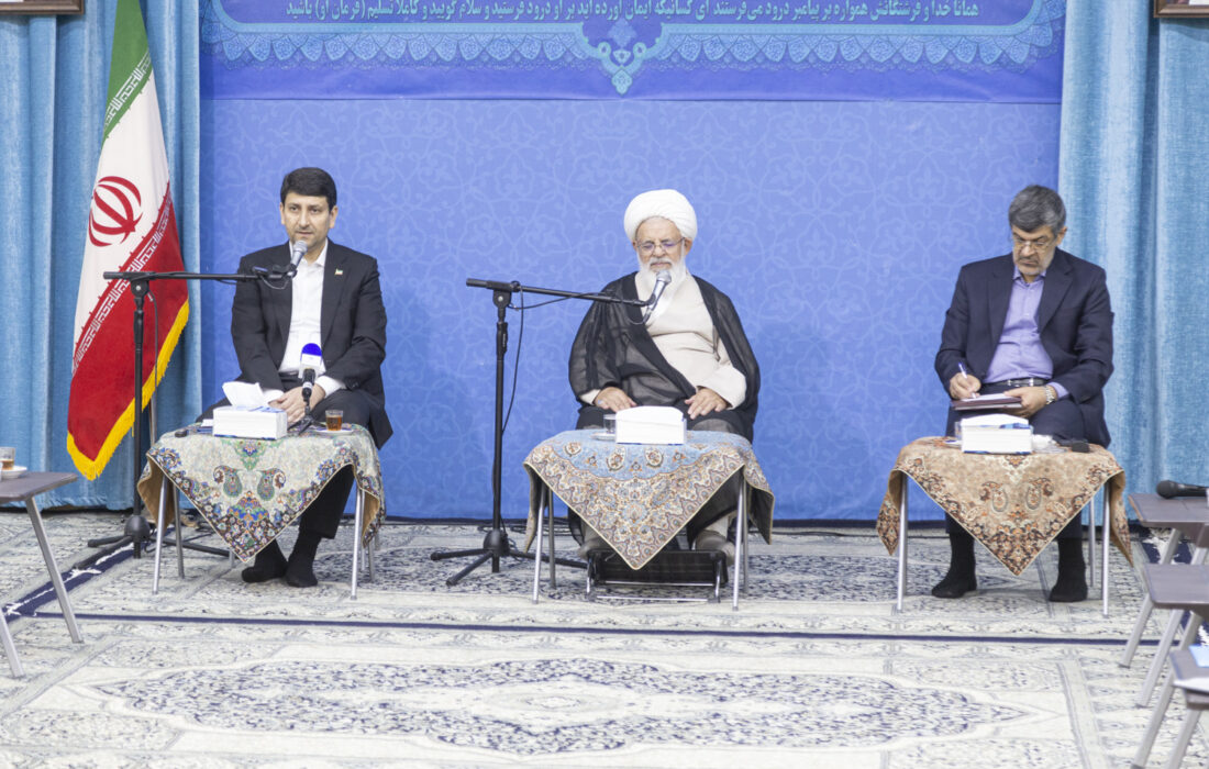 تأکید امام جمعه یزد بر الگوبرداری از اخلاص شهیدان رجایی و باهنر در عرصه خدمت