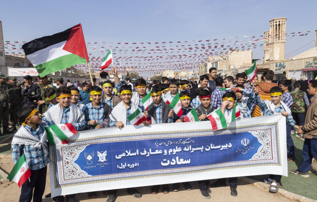 پیام دعوت به حضور حماسی در راهپیمایی ۱۳ آبان