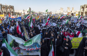 راهپیمایی 13 آبان