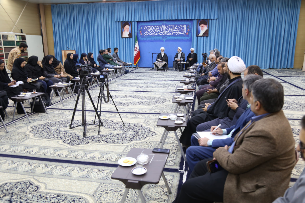 تأکید آیت‌الله ناصری بر نقش راهبردی رسانه در هدایت جامعه