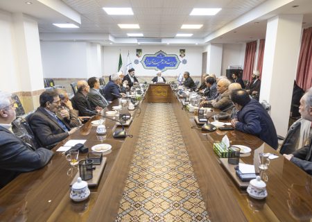 بازاریان صف خود را از آشوبگران جدا کردند